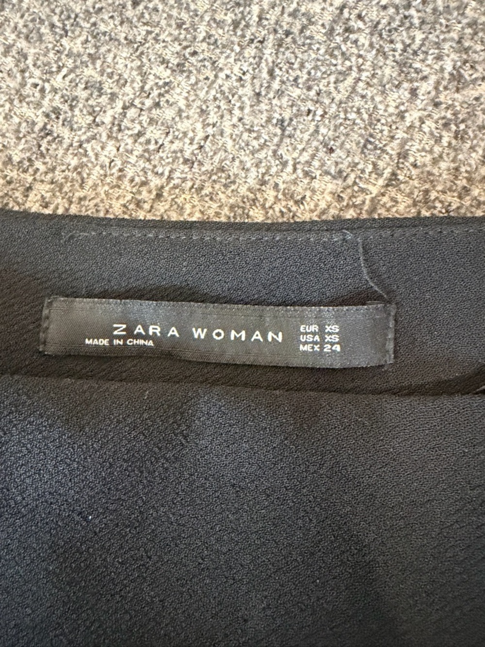 Zara Woman Floral Embroidered Black Mini Skirt A-Line Size XS/S - Picture 12 of 12